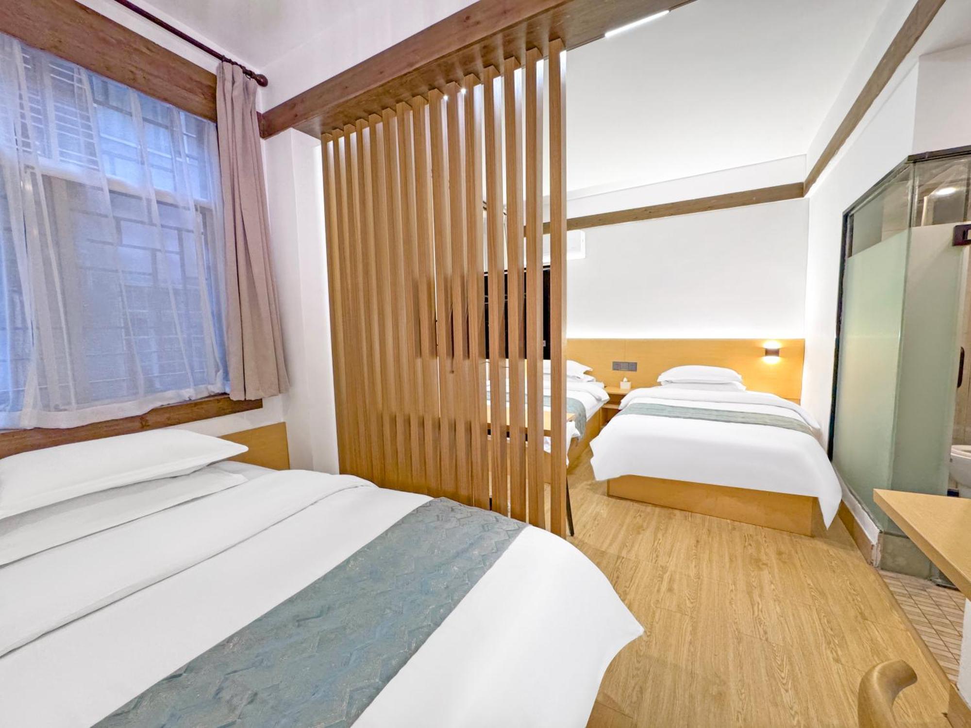 Phoenix Haven Fenghuang County Exterior photo