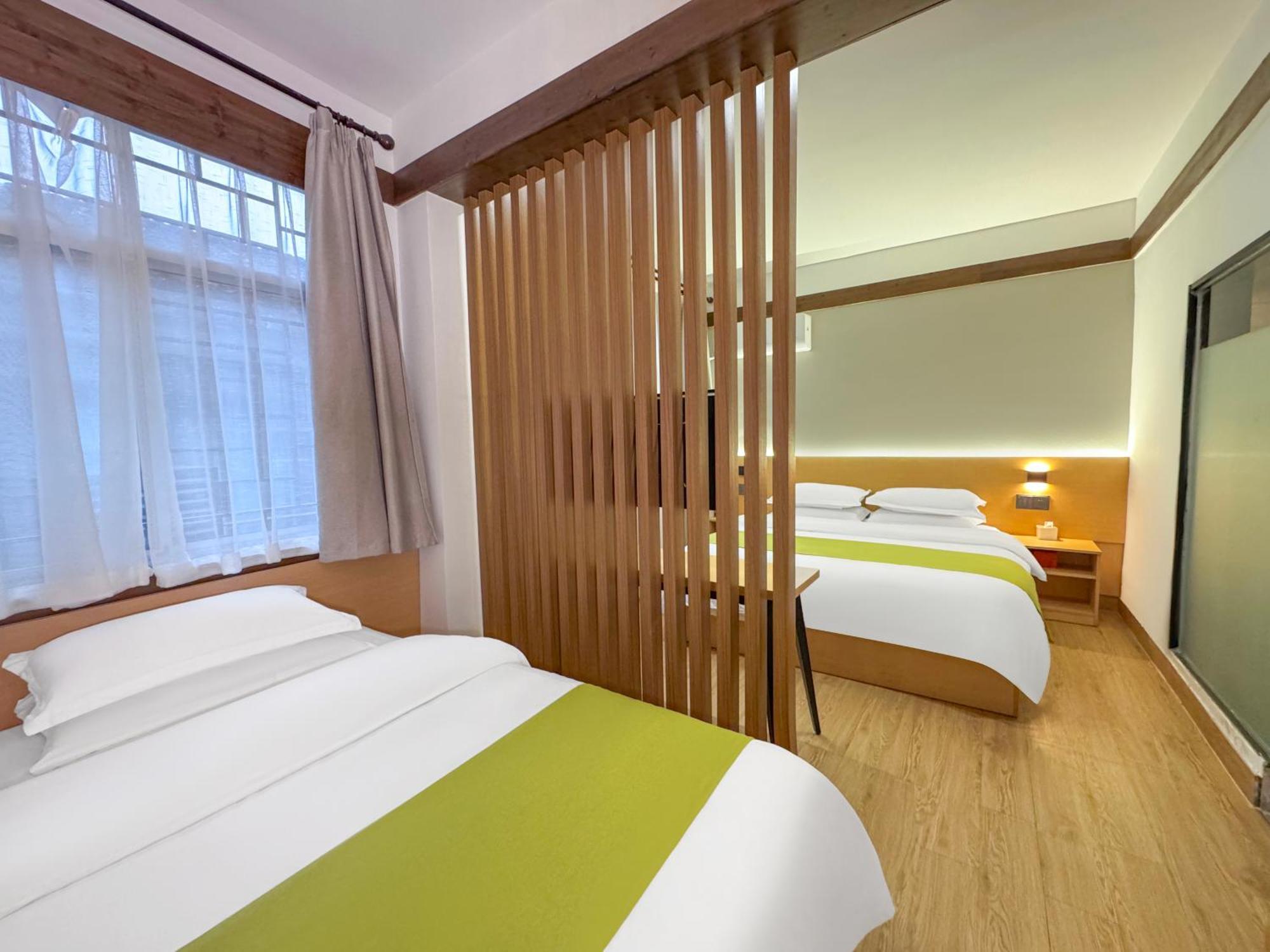 Phoenix Haven Fenghuang County Exterior photo